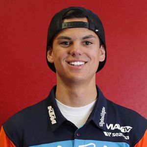 Meet your Posher, Kyle